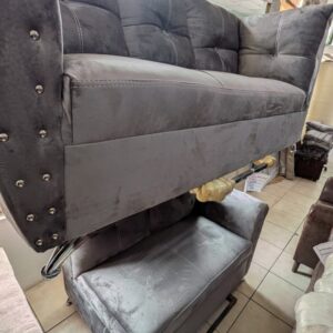 Sala Tokio Seccional Gris