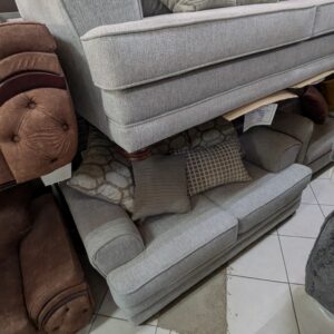 Sala Madeira 3-2 Gris