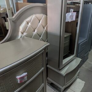 Recamara París Queen Size Dorado