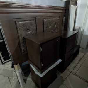 Recamara Moscú King Size Cafe